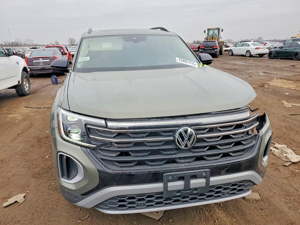 2024 Volkswagen Atlas Peak Edition