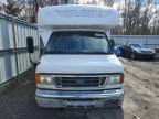 2004 Ford Econoline E450 Super Duty Cutaway Van