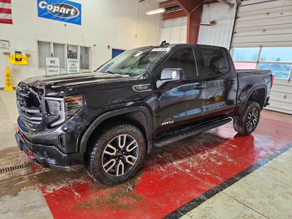2022 GMC Sierra K1500 AT4