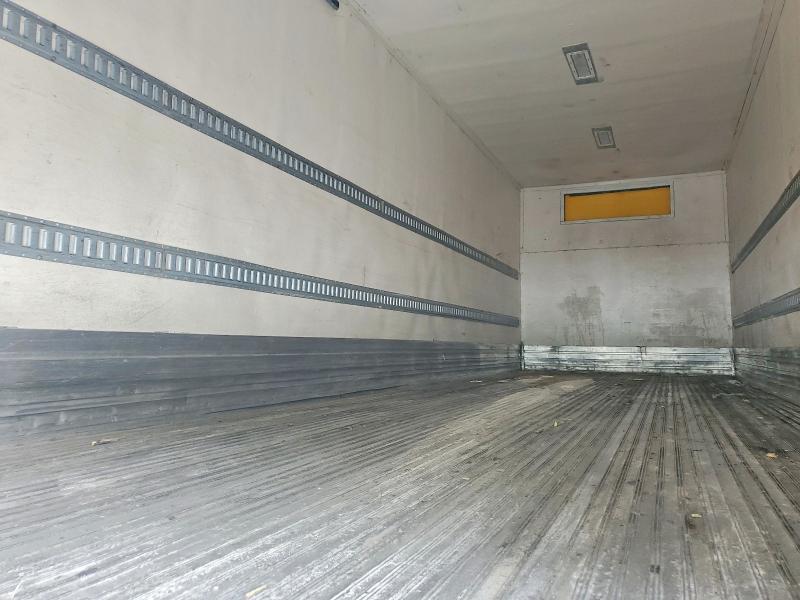 2017 Kenworth T330 box Truck