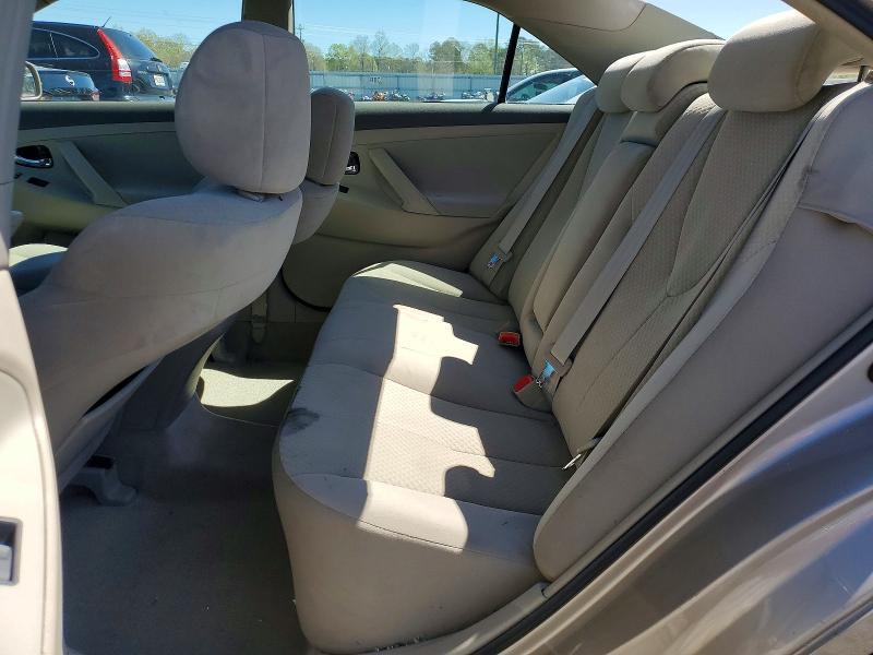 2009 Toyota Camry le