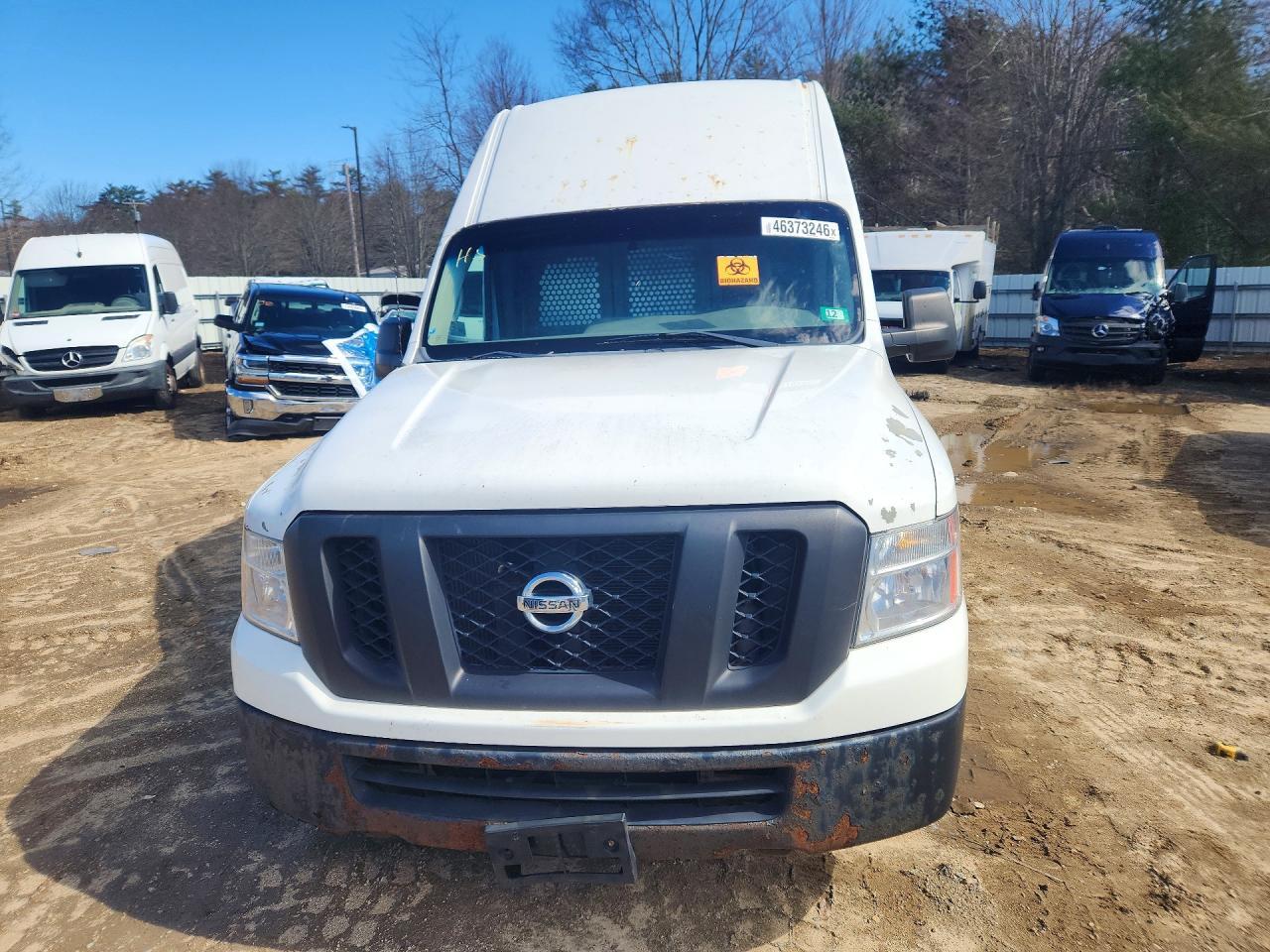 2012 Niss NV 2500 HD S