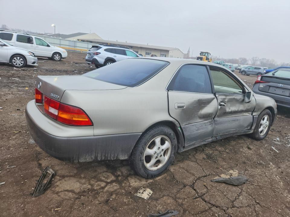 1998 Lexus Es 300 Base