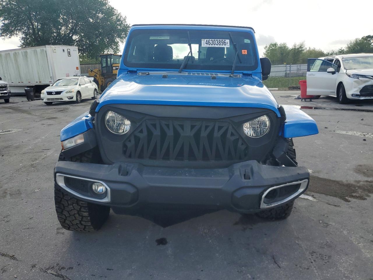 2022 Jeep Gladiator Sport