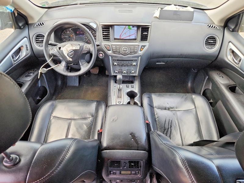 2018 Nissan Pathfinder sl