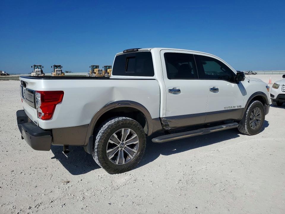 2019 Nissan Titan Platinum Reserve