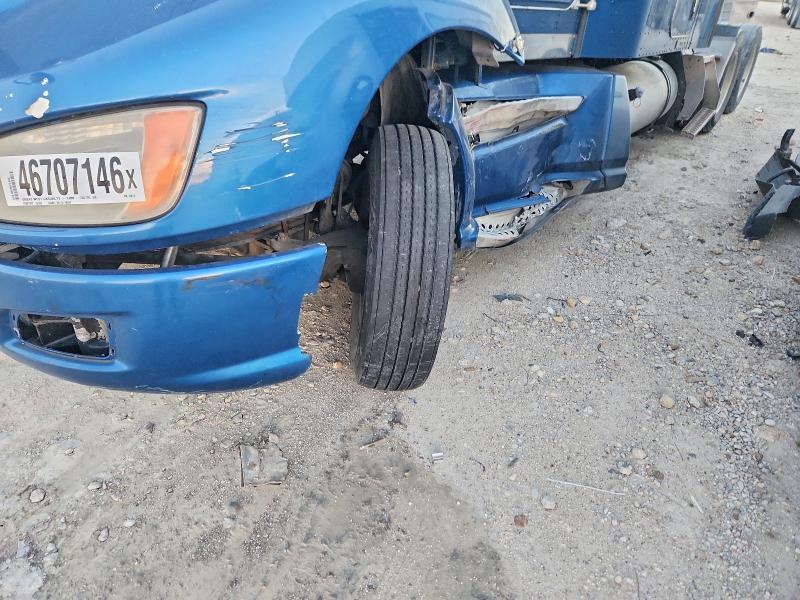 2013 Kenworth T660 Semi Truck