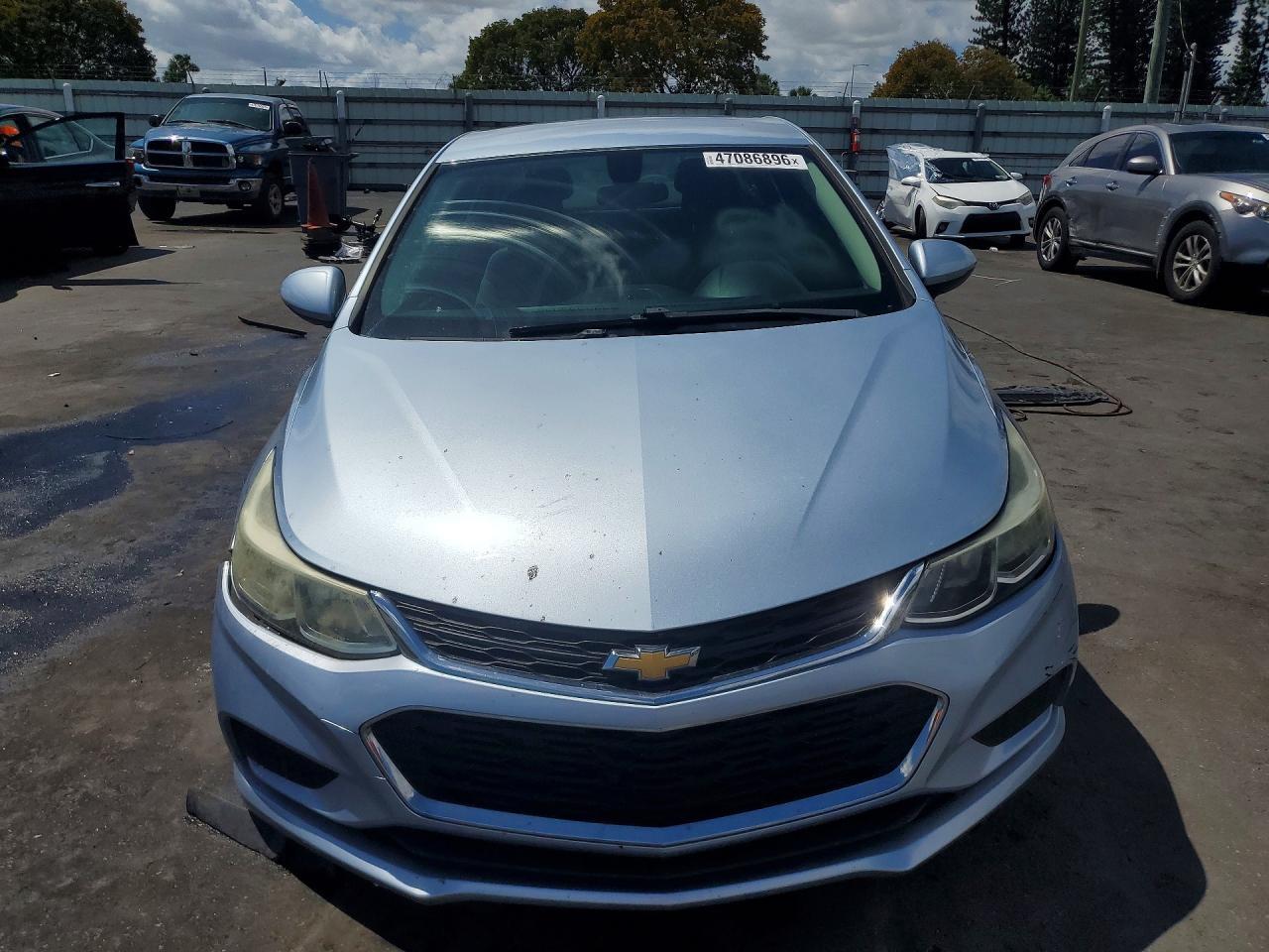 2017 Chevrolet Cruze ls