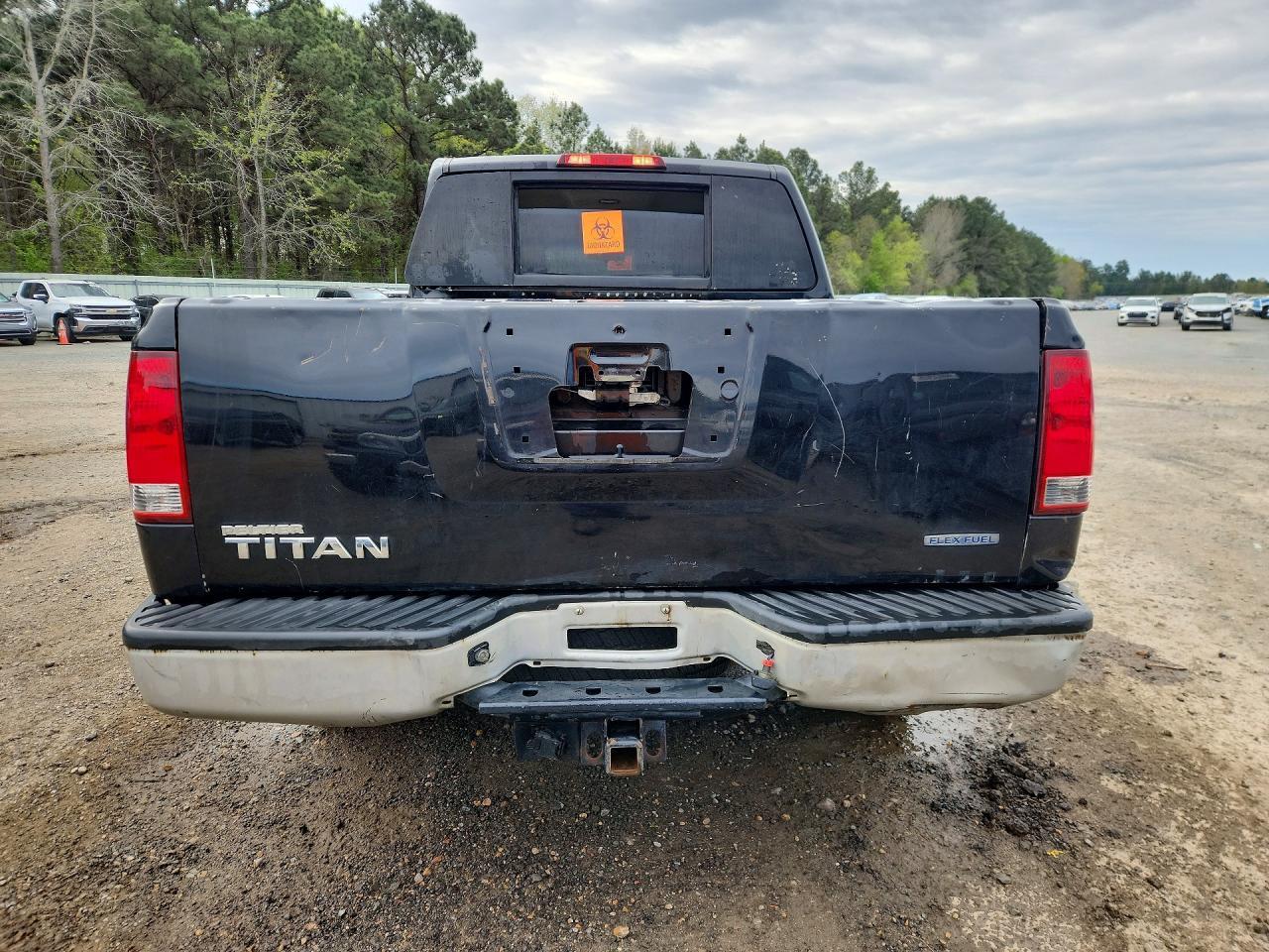 2011 Nissan Titan S
