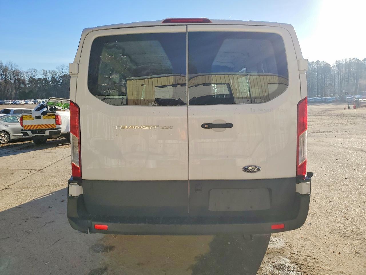 2025 Ford Transit T-250
