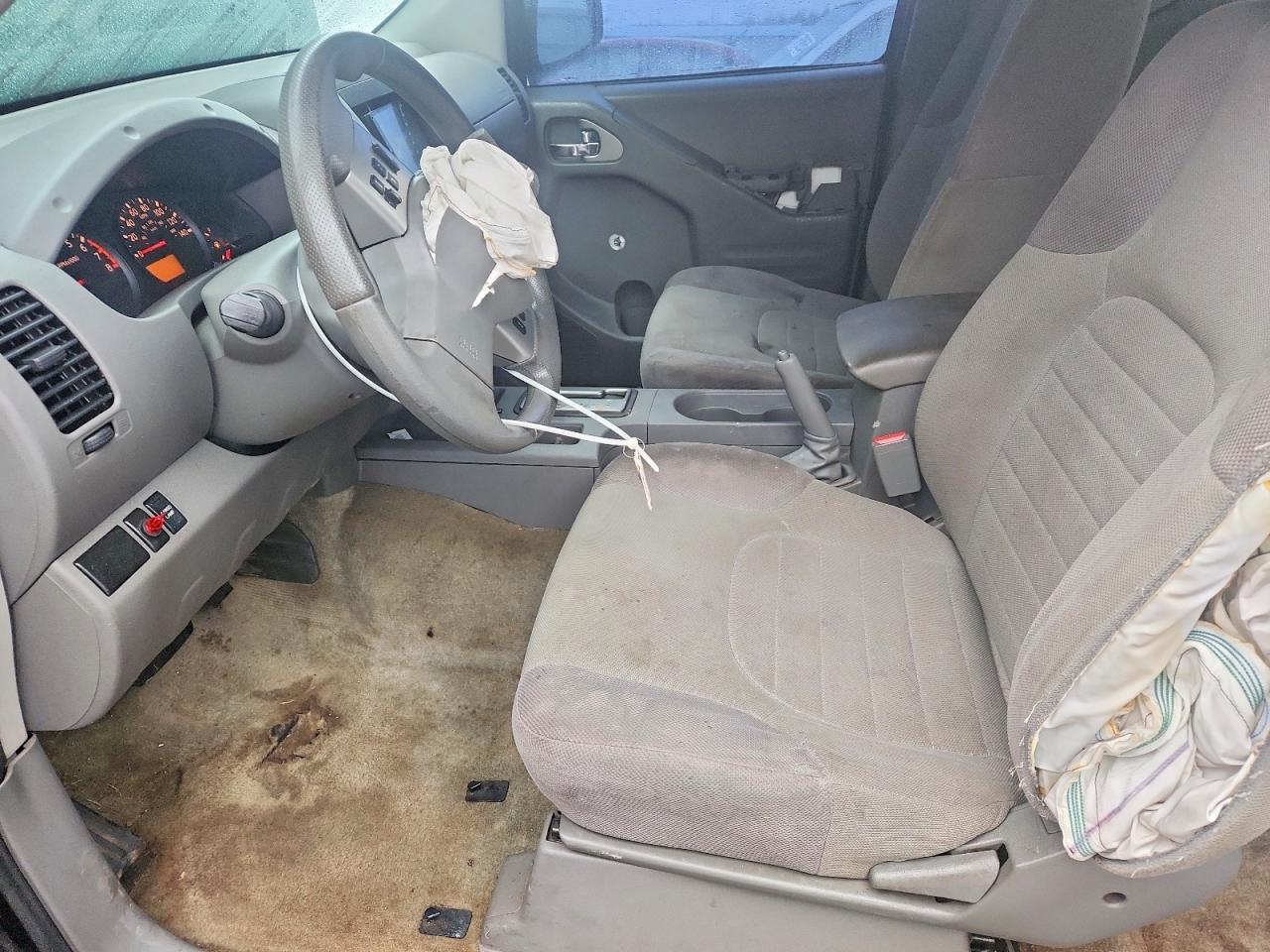 2016 Nissan Frontier S