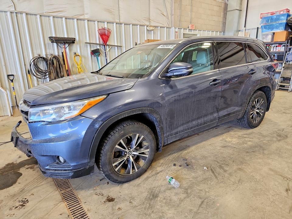 2016 Toyota Highlander xle