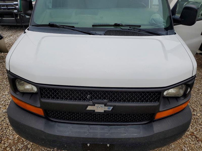 2015 Chevrolet Express Delivery Truck