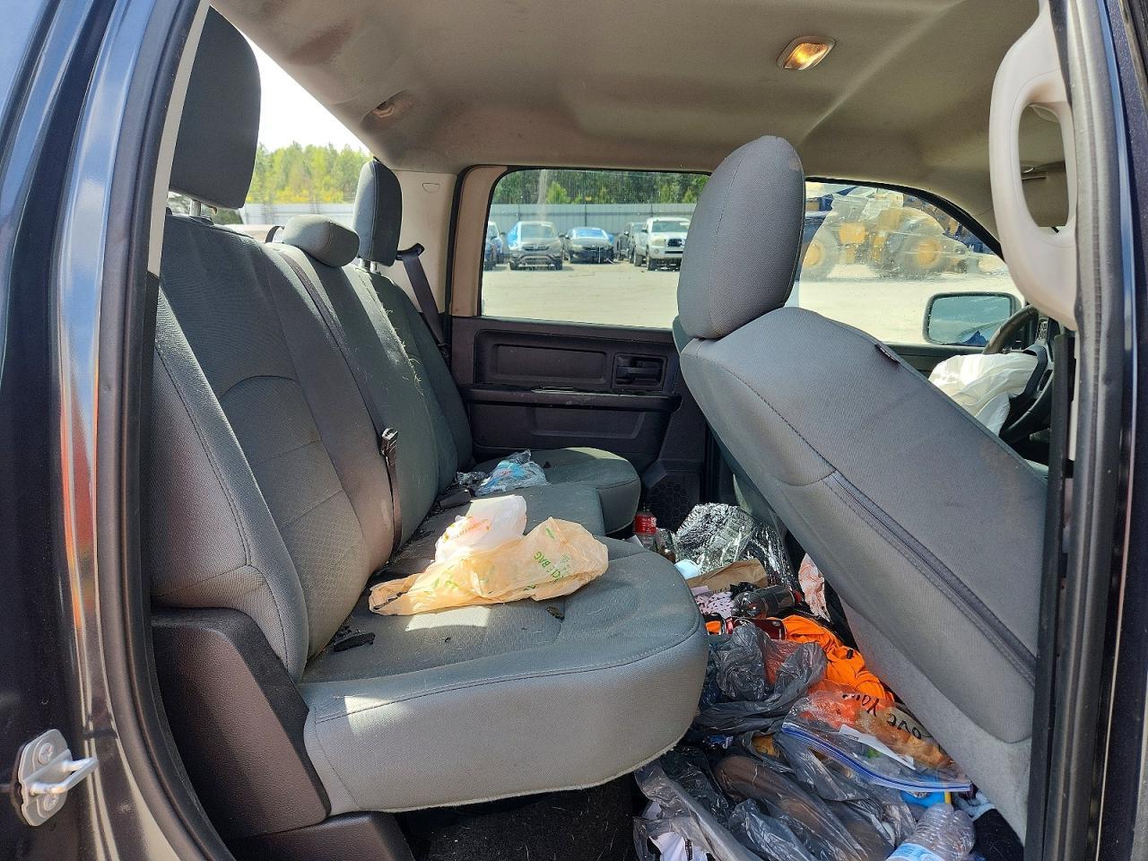 2015 Dodge RAM 1500 ST