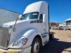 2014 Kenworth T680 Semi Truck