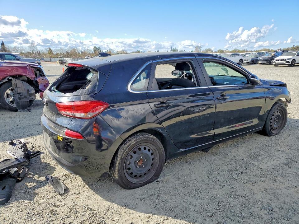 2018 Hyundai Elantra gt Base