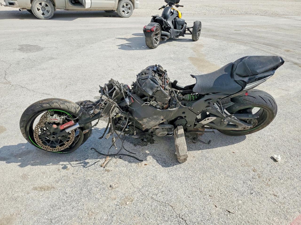 2017 Kawasaki ZX1000 R