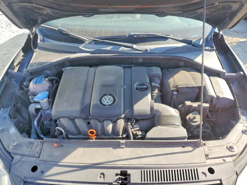 2012 Volkswagen Passat s