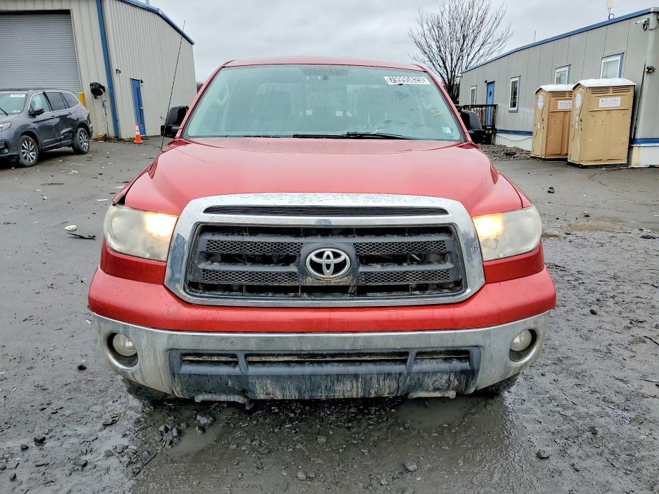 2013 Toyota Tundra Grade