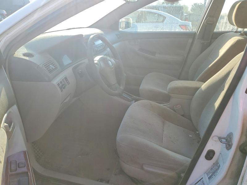 2005 Toyota Corolla le