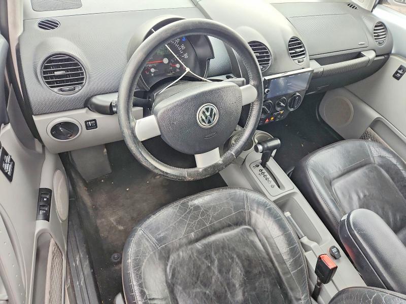 2003 Volkswagen New Beetle glx