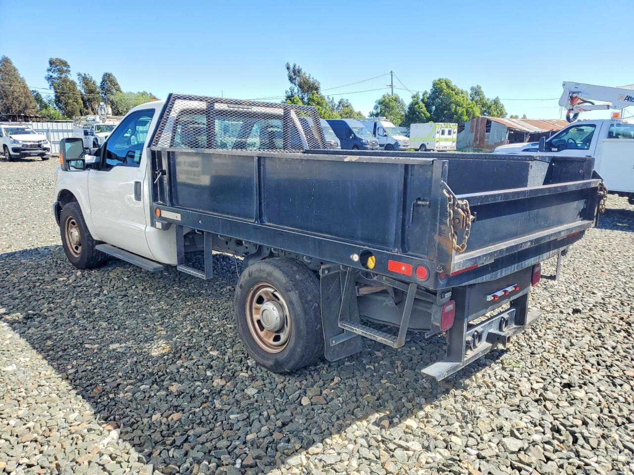 2015 Ford F350 Super Duty Flatbed Truck