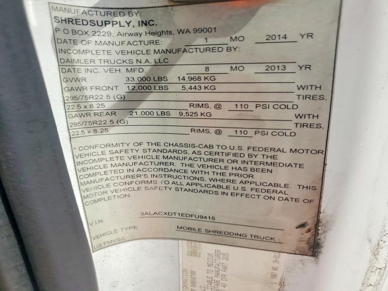 2014 Freigliner 2014 Freightliner Business Class M2 box Truck