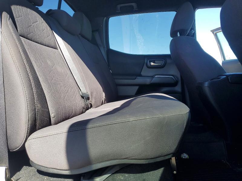 2018 Toyota Tacoma trd Off-road