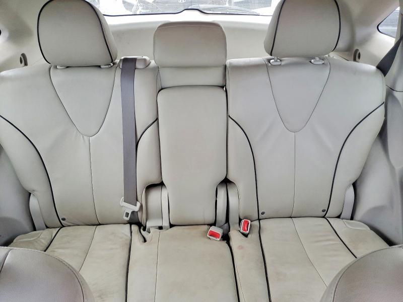 2011 Toyota Venza awd V6