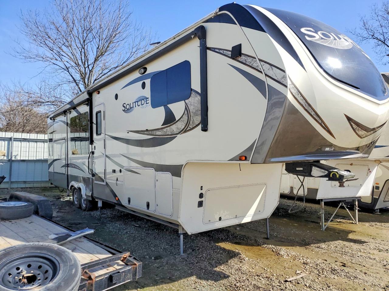 2017 Gran D Design Recreational Solitude Camper
