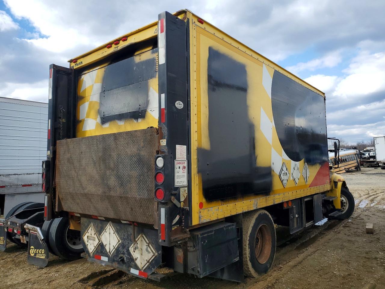 2007 International 4300 BOX Truck