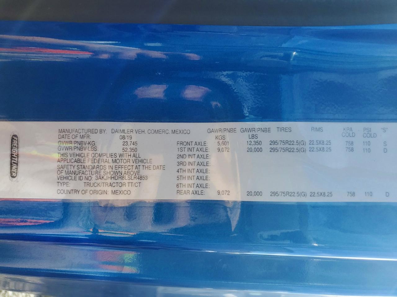 2020 Freightliner Cascadia 126 Semi Truck