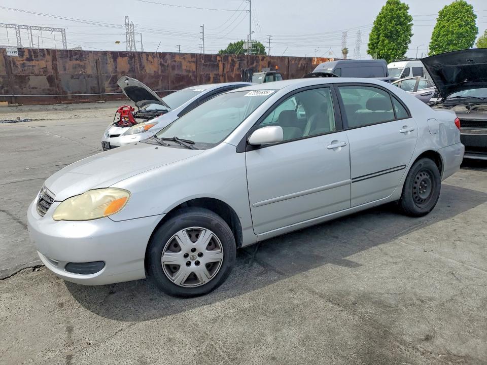 2005 Toyota Corolla le
