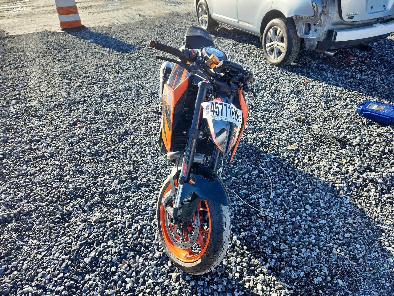 2019 KTM 1290 Super Duke R