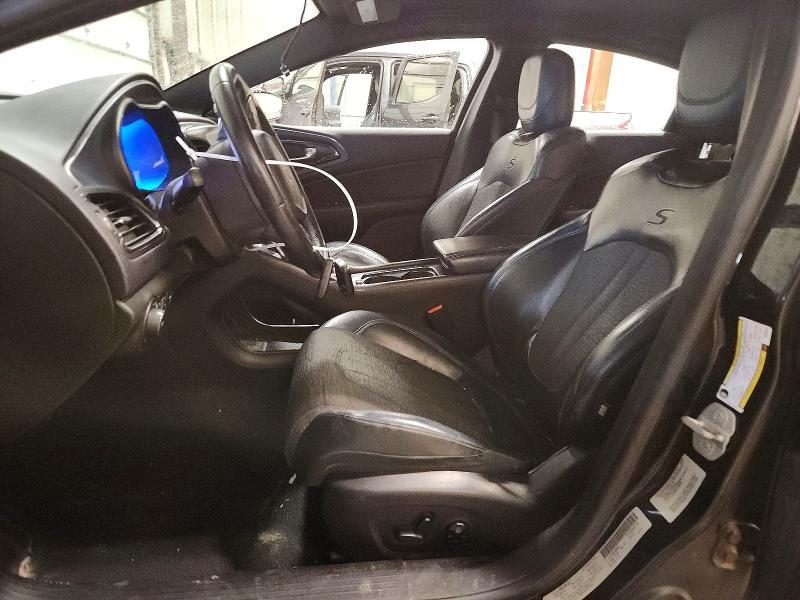 2015 Chrysler 200 s