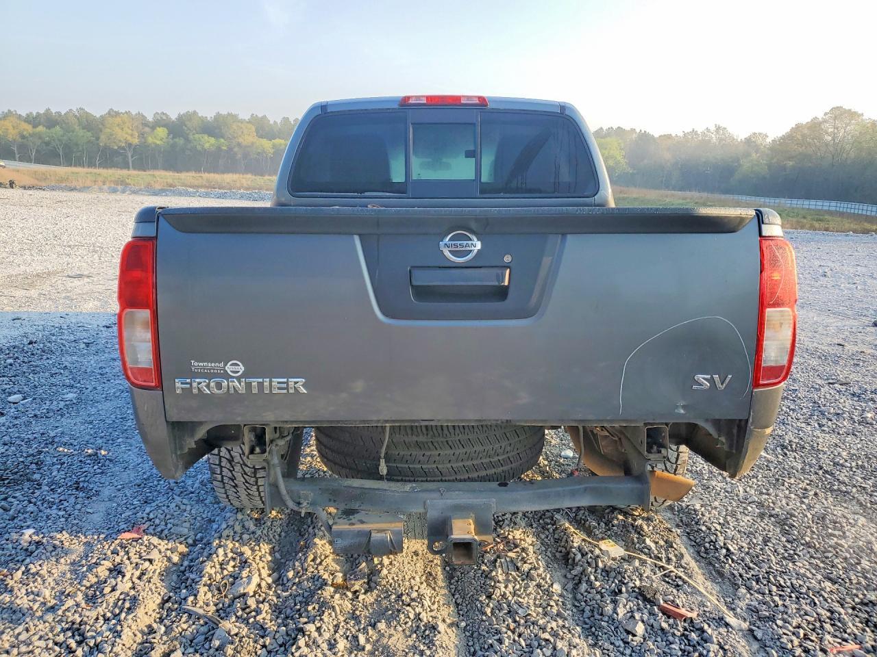2016 Nissan Frontier SV