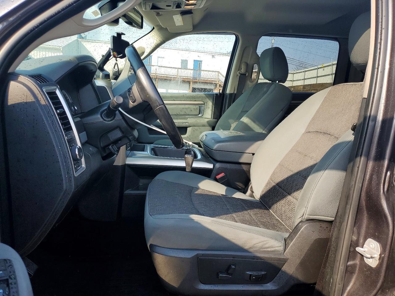 2018 Dodge RAM 1500 SLT