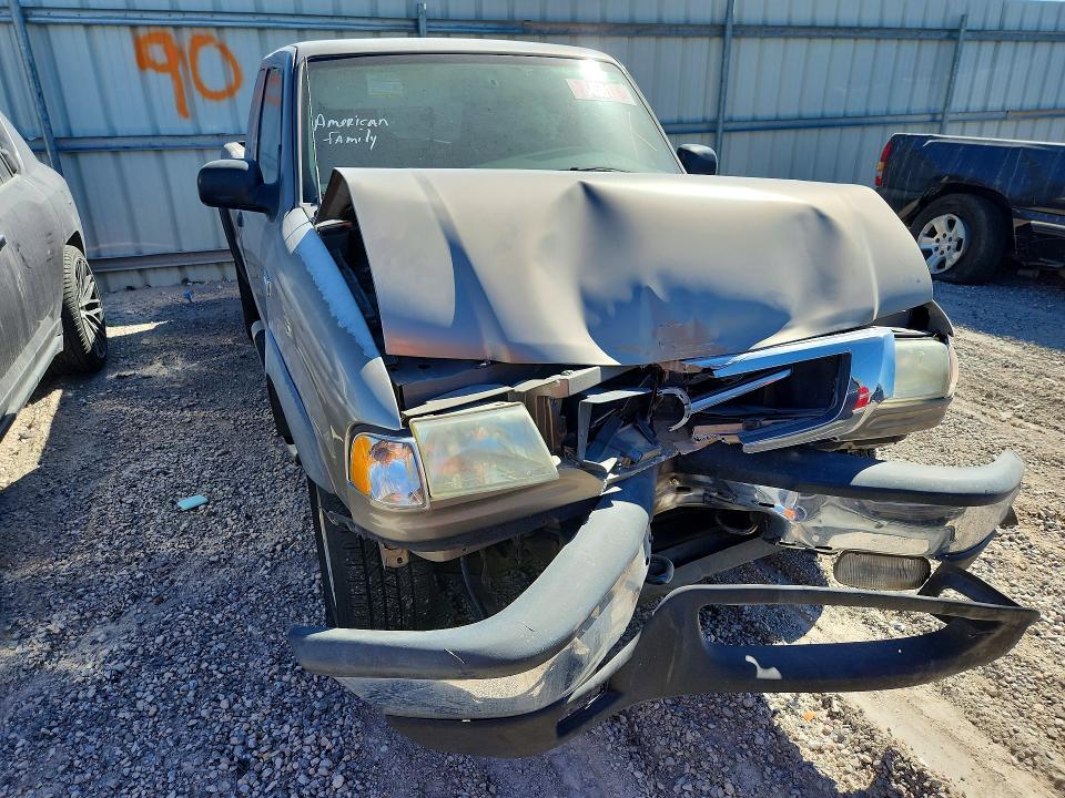 2004 Mazda B4000 cab