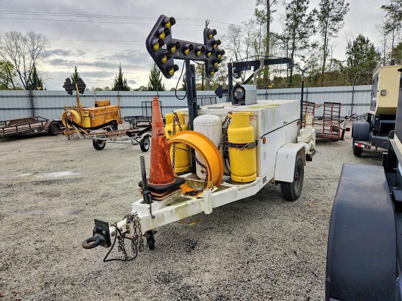 2004 Team Fenex Manhole Support Trailer