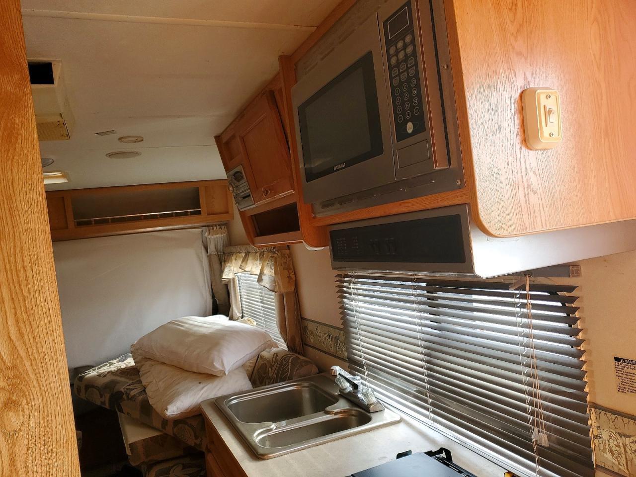 2004 Vision Trail Cruiser Camper
