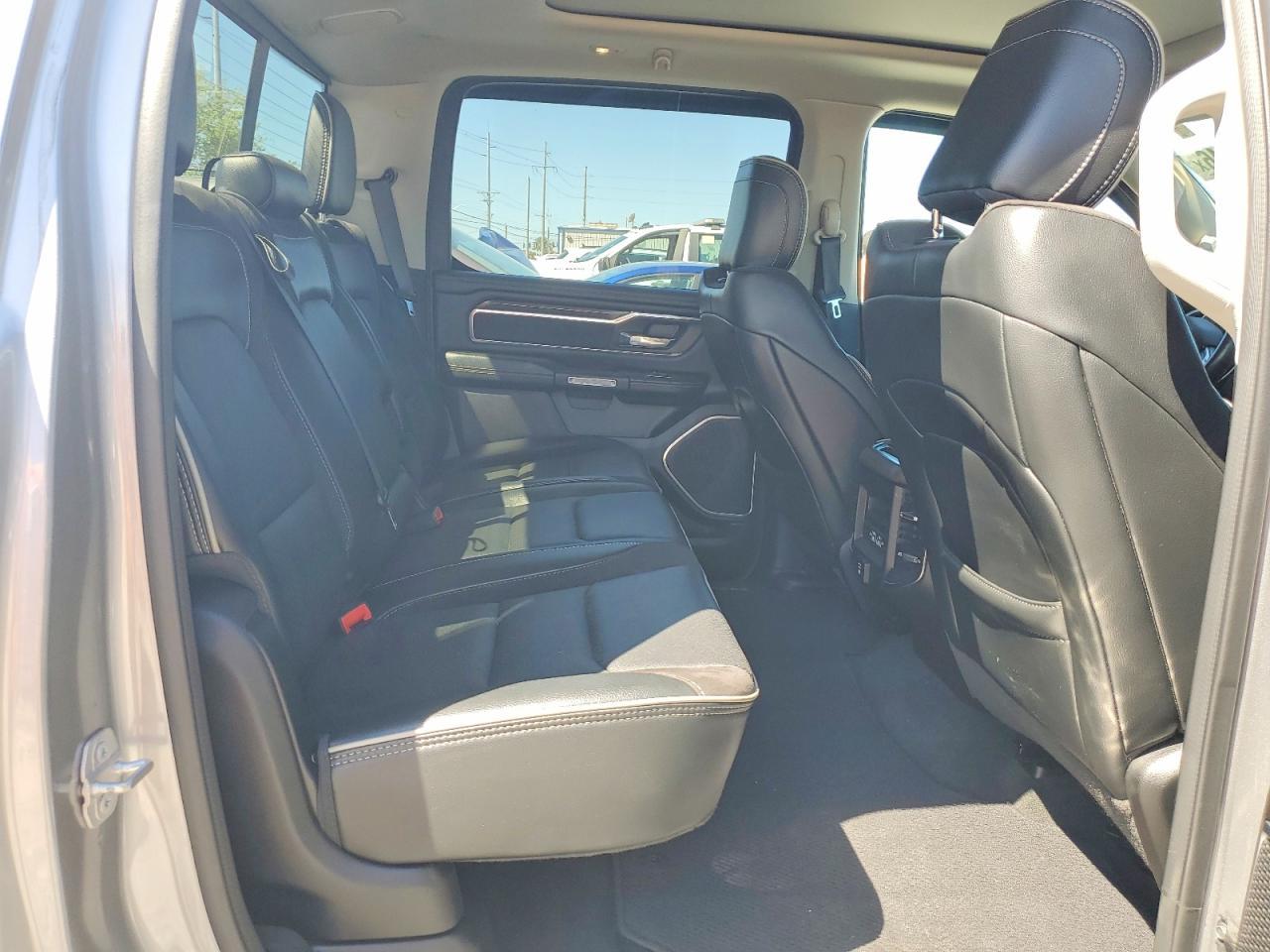 2022 Dodge 1500 Laramie