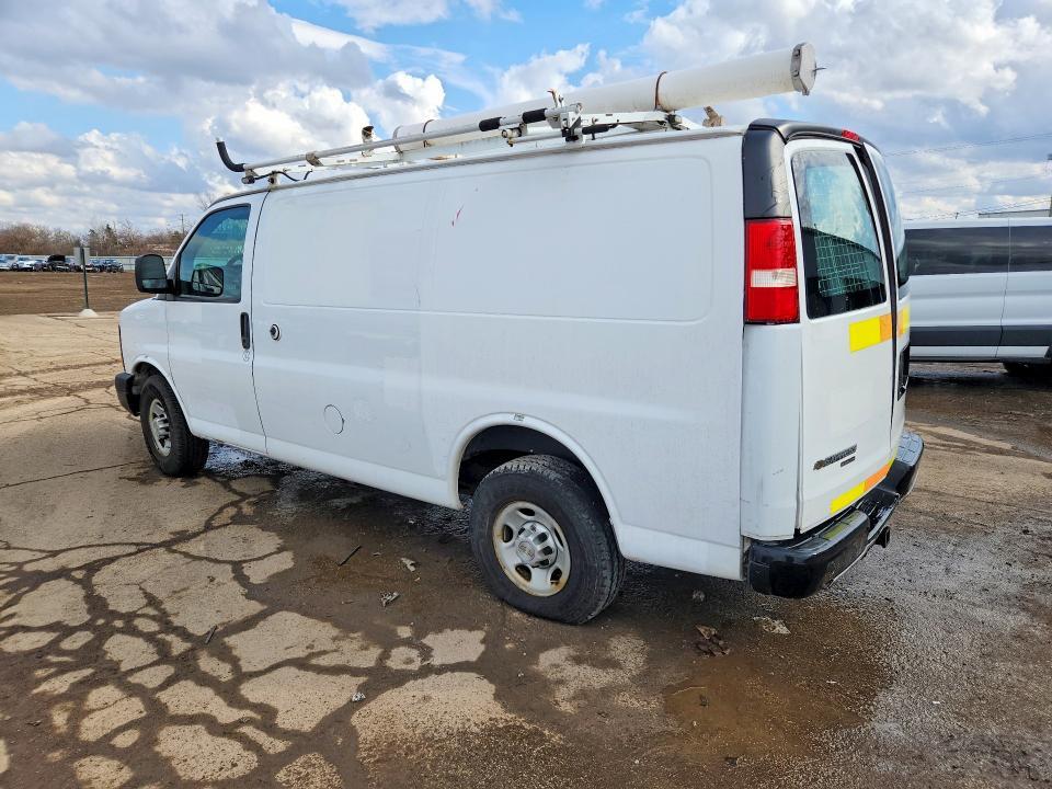 2013 Chev Express G2500