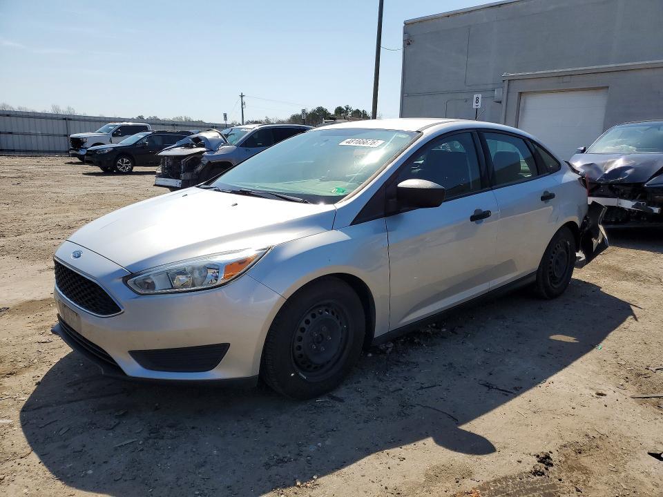 2015 Ford Focus s