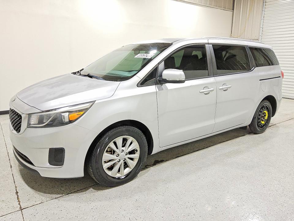 2016 KIA Sedona lx
