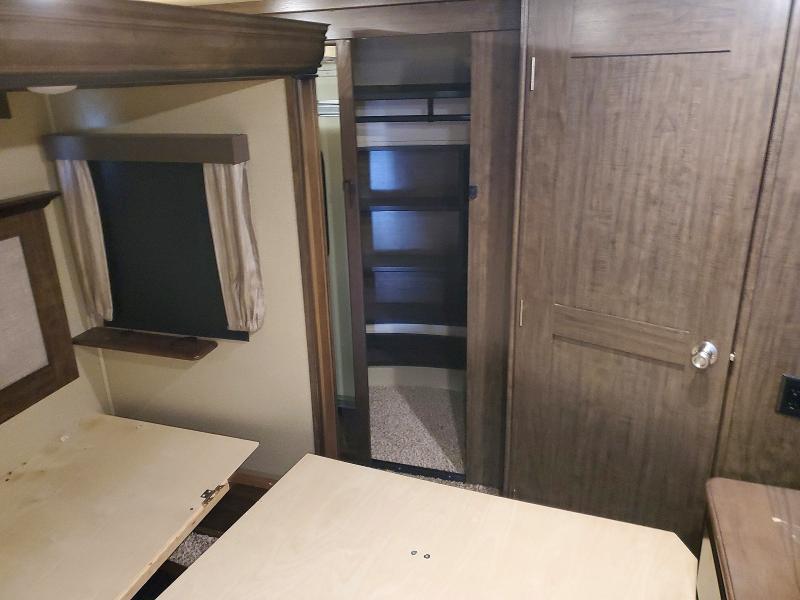 2017 Gran D Design Recreational Solitude Camper