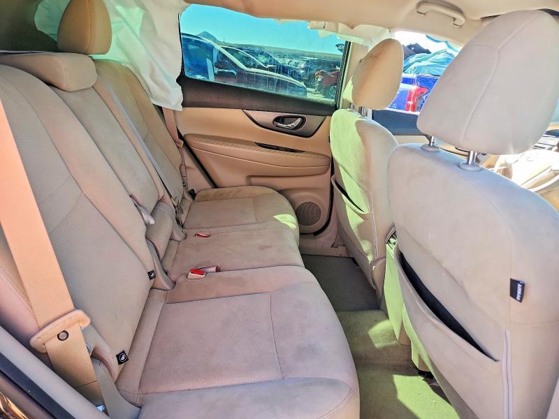 2015 Nissan Rogue sv