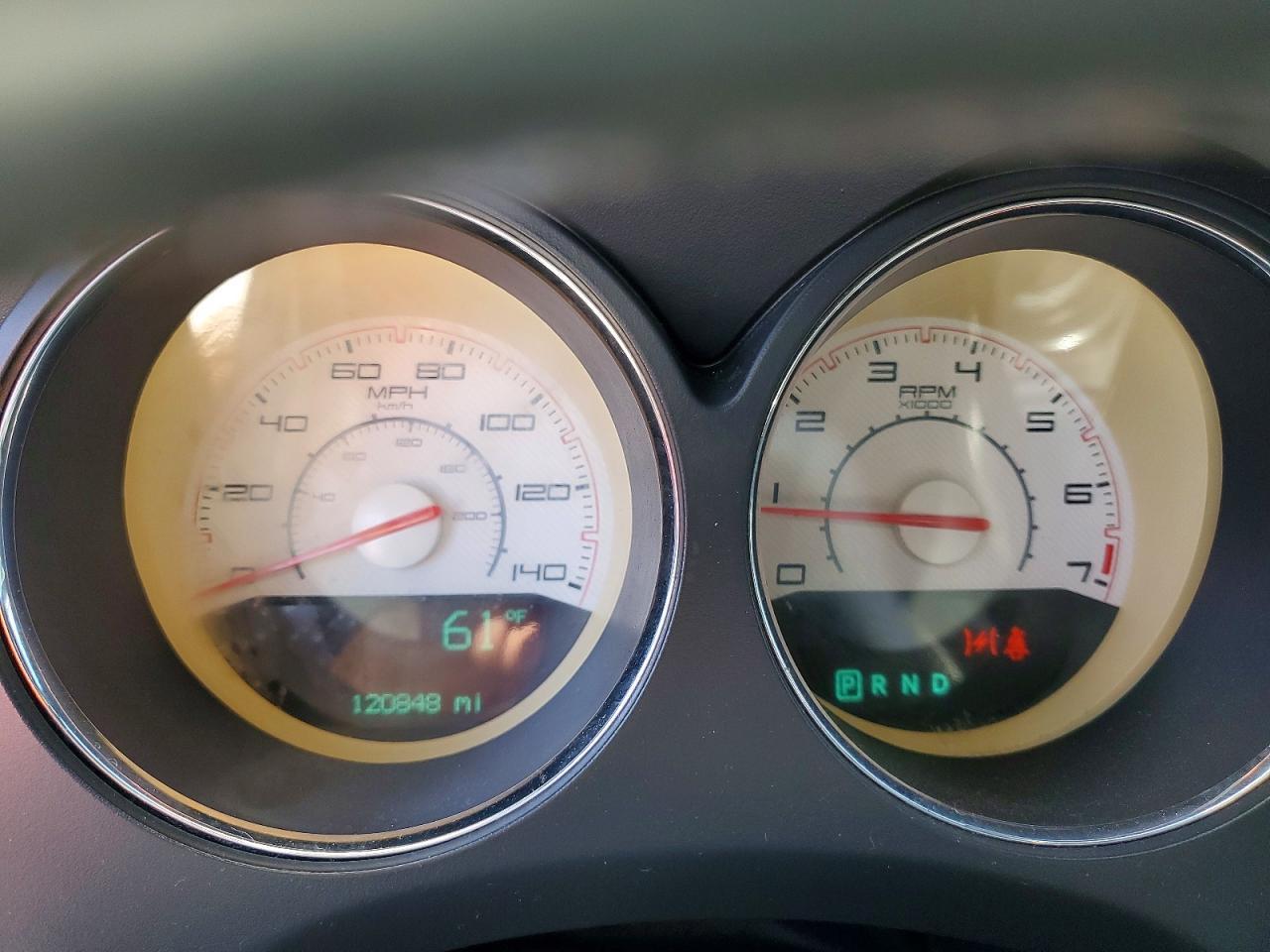 2013 Dodge Challenger sxt
