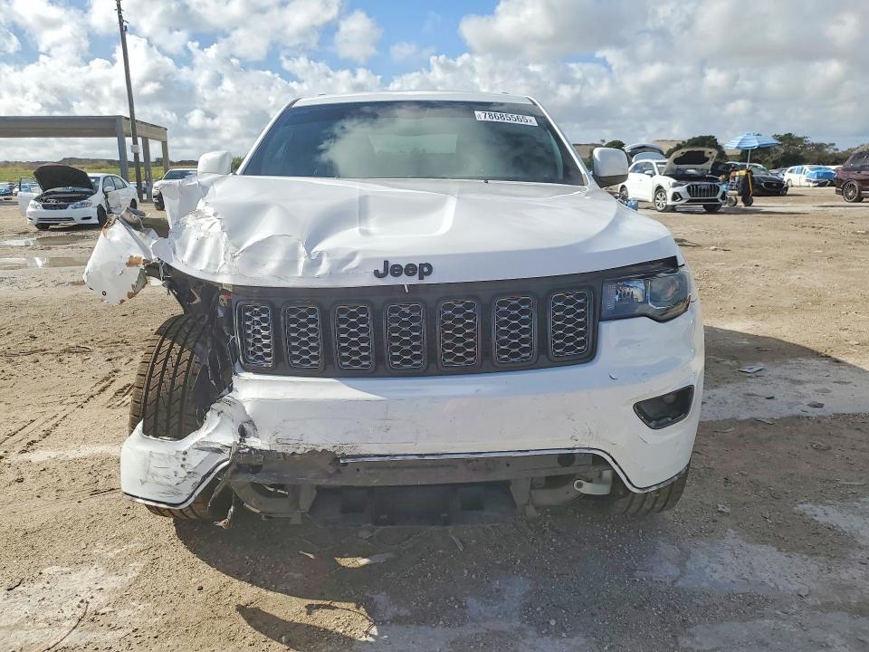 2018 Jeep Grand Cherokee Laredo