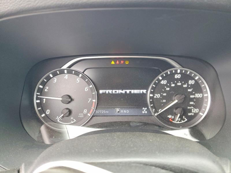 2022 Nissan Frontier sv
