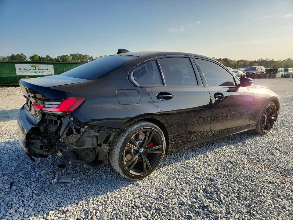 2022 BMW 330i